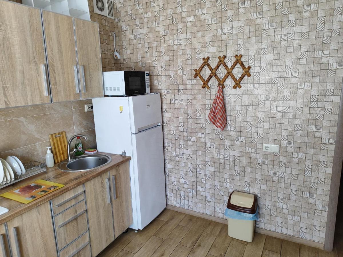 Апартаменти В Новому Будинку В Самому Центрi Khmel'nyts'kyy Exterior photo